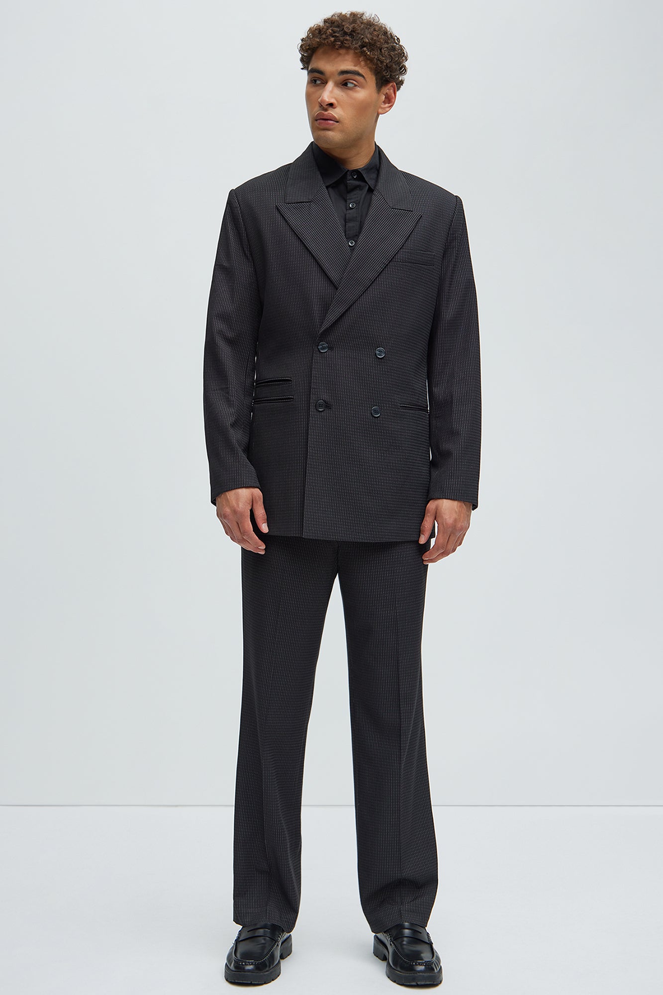 DriDa Henry Krijtstreep Blazer met Dubbele Rij Knopen – Zwart