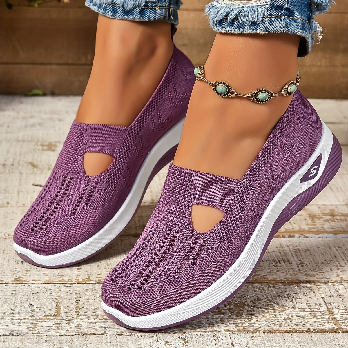 Donkergroene Cut-out Sneakers