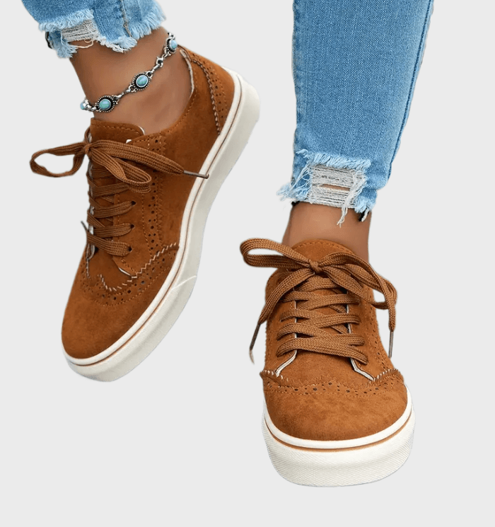 Bruin suède sneakers