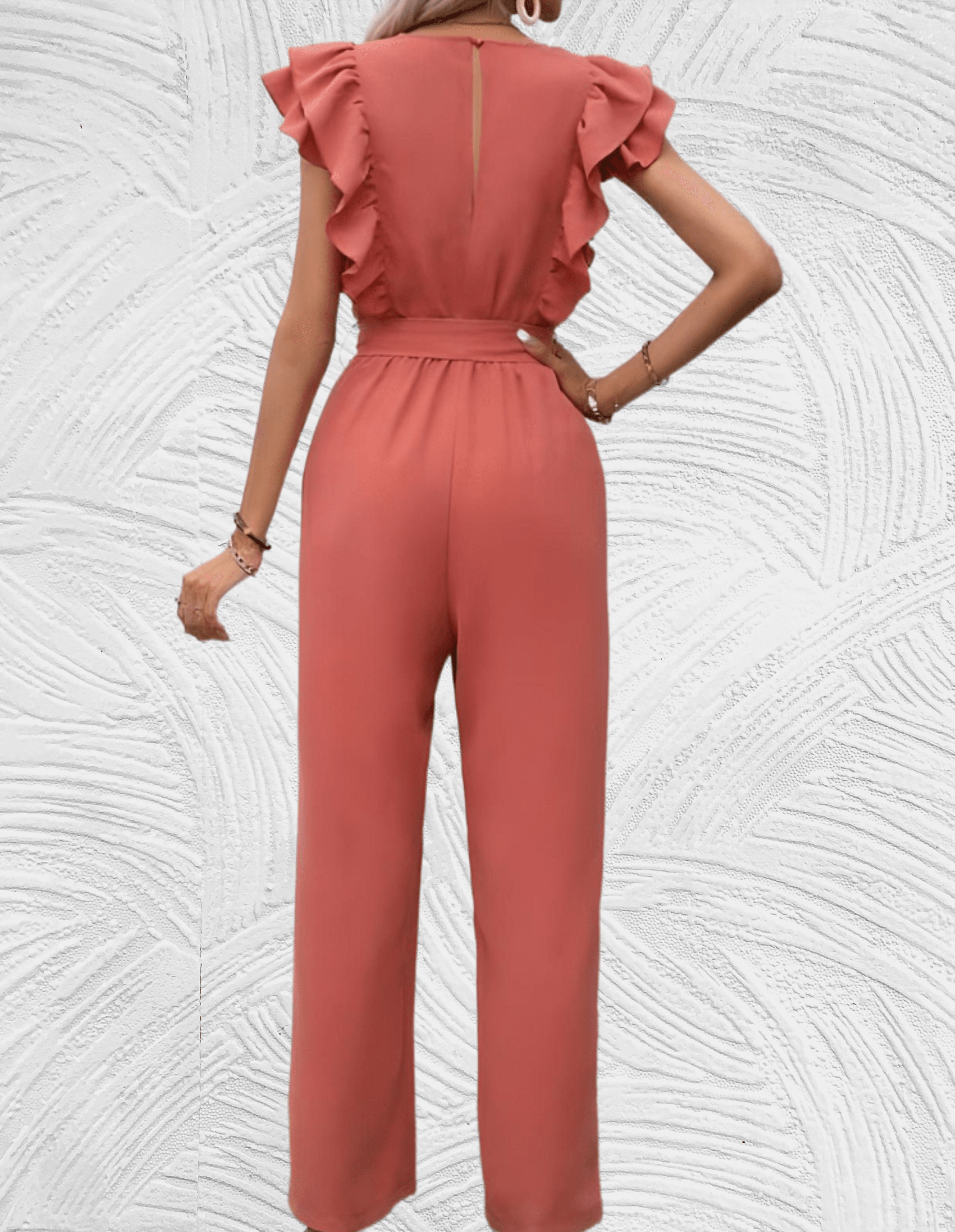 Esme Mooi passende jumpsuit met lage v hals