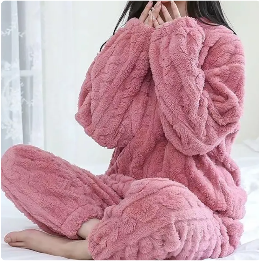 SnugFluff Pyjama set