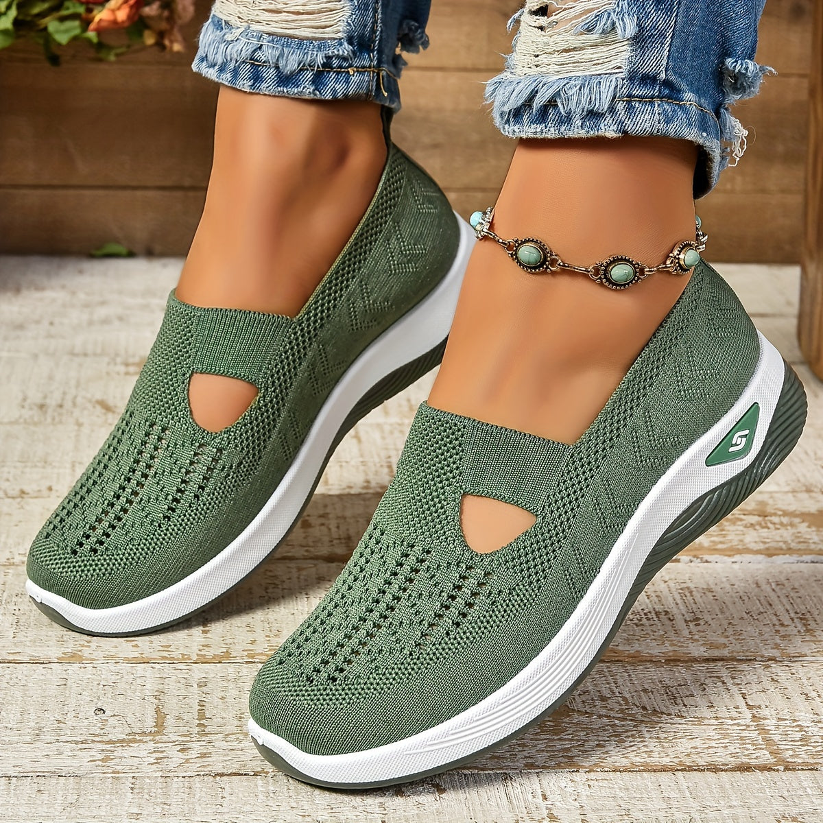 Donkergroene Cut-out Sneakers